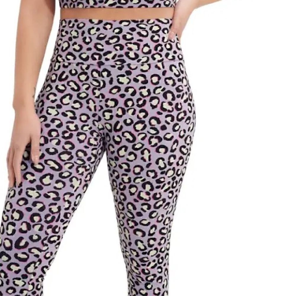 UGG Saylor lavender cheetah leggings